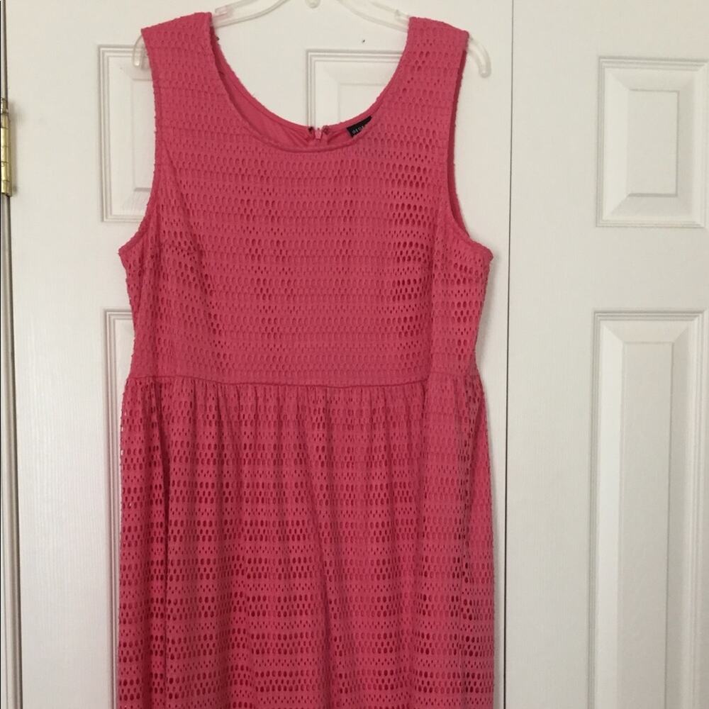Pink skater dress, size XXL (20)
